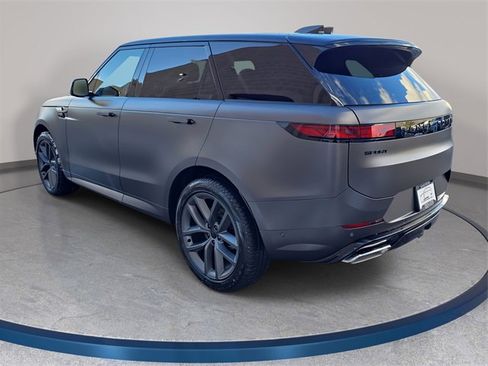New 2026 Land Rover Range Rover Sport Dynamic SE image 7