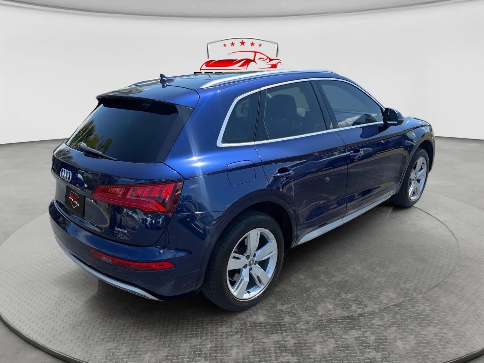 Used 2019 Audi Q5 2.0T Premium Plus w/ Premium Plus Package AWD/4WD image 8
