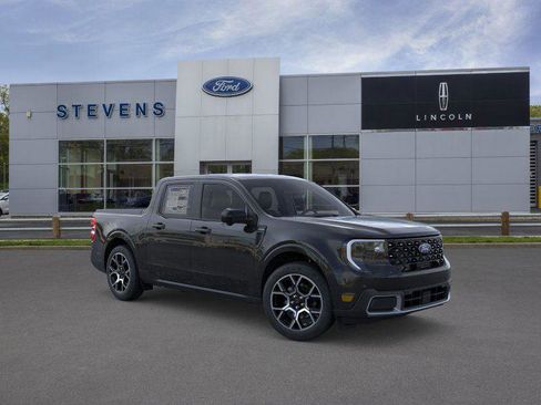 New 2026 Ford Maverick Lariat AWD/4WD image 1