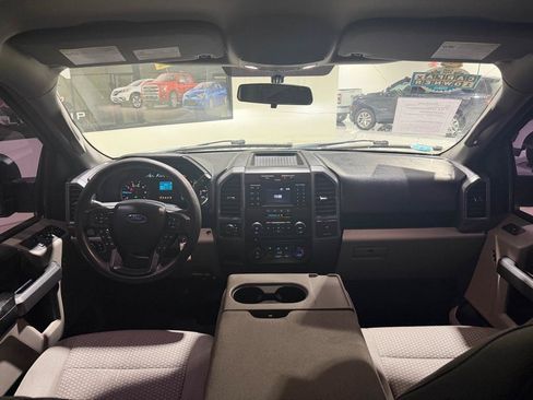 Used 2018 Ford F150 XLT AWD/4WD image 23