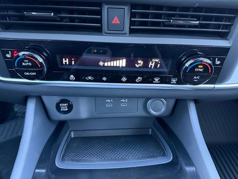 New 2026 Nissan Rogue SV image 22