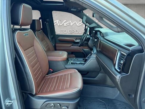 Certified 2024 GMC Sierra 3500 Denali Ultimate image 27