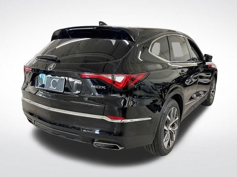 Used 2024 Acura MDX w/ Technology Package FWD image 5