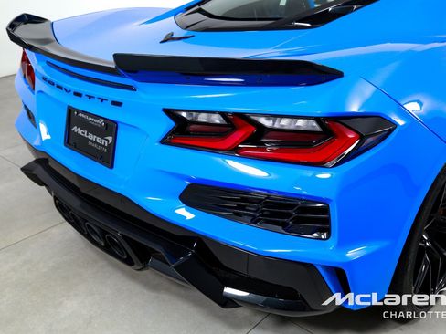 Used 2024 Chevrolet Corvette Z06 RWD image 33