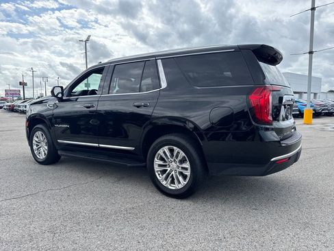 Used 2023 GMC Yukon SLT image 3
