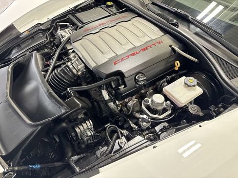 Used 2017 Chevrolet Corvette Stingray Coupe w/ 2LT Preferred Equipment Group RWD image 29