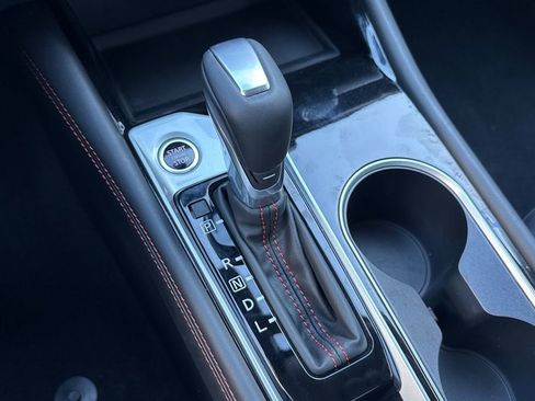 New 2025 Nissan Altima 2.5 SR image 18