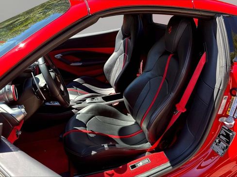 Used 2023 Ferrari F8 Tributo RWD image 19