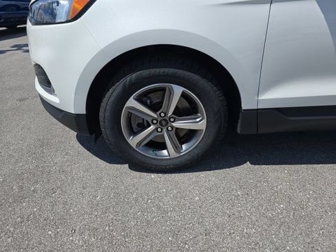 Certified 2023 Ford Edge SEL AWD/4WD image 9