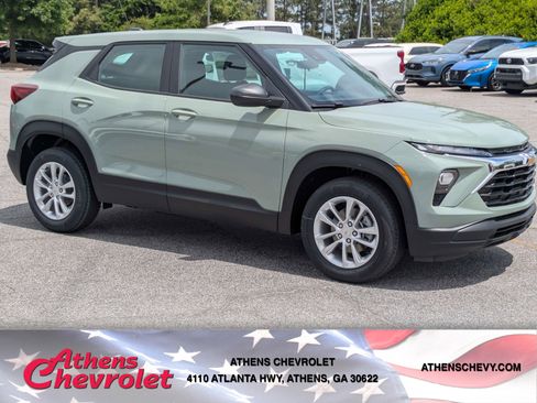 New 2026 Chevrolet TrailBlazer LS FWD image 1