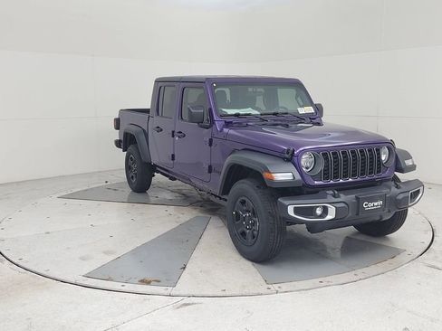 New 2026 Jeep Gladiator Sport image 2
