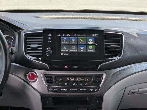 Used 2021 Honda Pilot Special Edition image 17
