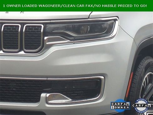 Used 2023 Jeep Wagoneer L Series II image 20