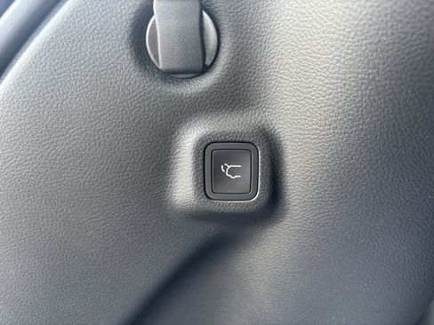 New 2026 Jeep Compass Limited AWD/4WD image 12