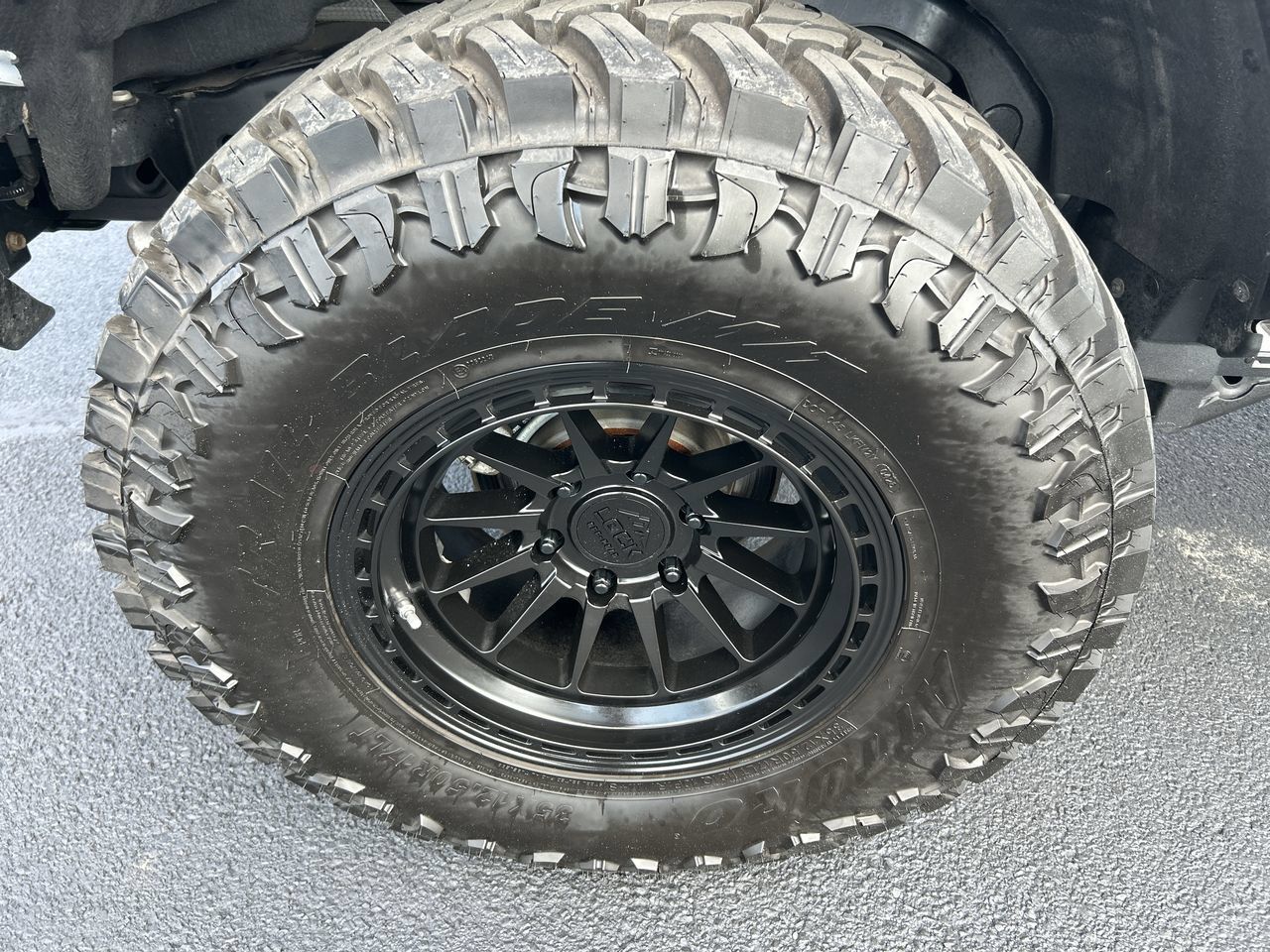 Used 2024 Ford Bronco Outer Banks AWD/4WD image 9