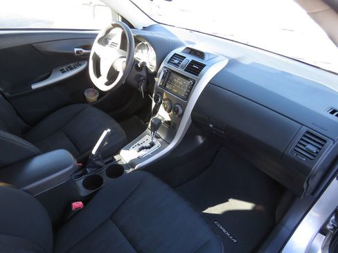 Used 2012 Toyota Corolla S image 14