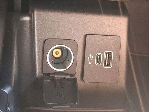 New 2025 Ford Explorer Active w/ Active Comfort Package image 15