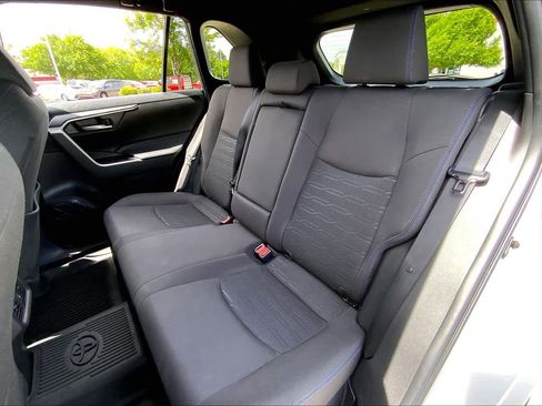 Used 2023 Toyota RAV4 SE AWD/4WD image 20