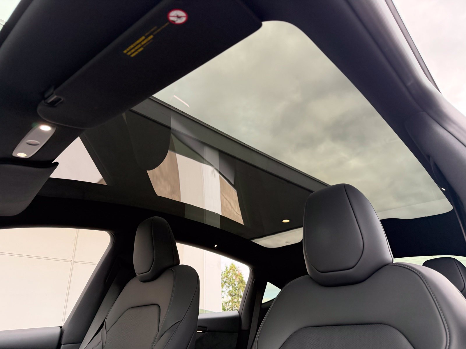 Used 2026 Tesla Model Y AWD image 11