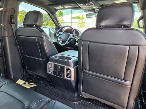 Used 2019 Ford F150 Platinum w/ Equipment Group 701A Luxury AWD/4WD image 24