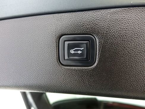 Certified 2023 Chevrolet Blazer RS w/ Enhanced Convenience Package AWD/4WD image 30