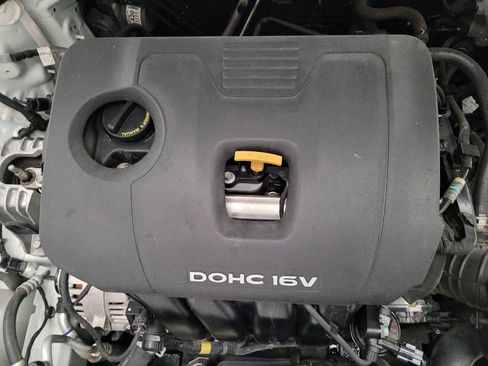 Used 2018 Hyundai Elantra SEL image 30