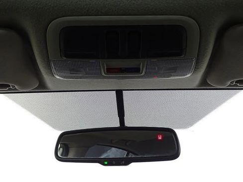 Used 2016 Subaru Crosstrek 2.0i Limited image 29