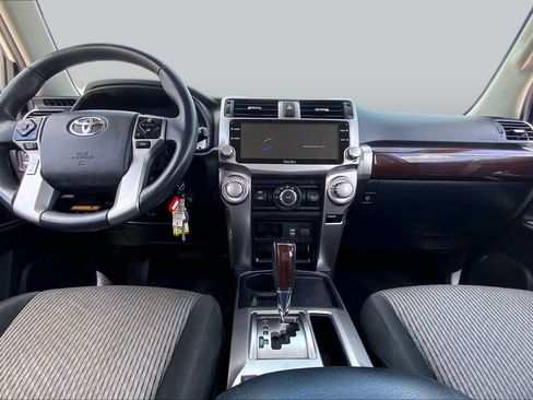 Used 2018 Toyota 4Runner SR5 RWD image 15