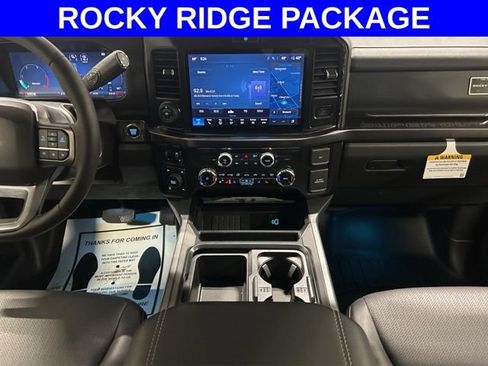 New 2026 Ford F250 Lariat w/ Black Appearance Package AWD/4WD image 14