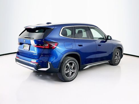 Used 2025 BMW X1 xDrive28i image 9