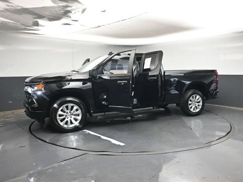 Used 2025 Chevrolet Silverado 1500 Custom RWD image 46