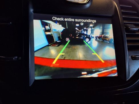 Used 2013 Chrysler 300 S w/ Luxury Group image 18