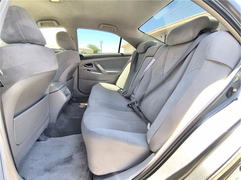 Used 2008 Toyota Camry LE FWD image 10