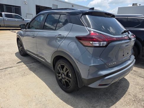 Used 2023 Nissan Kicks SR FWD image 3