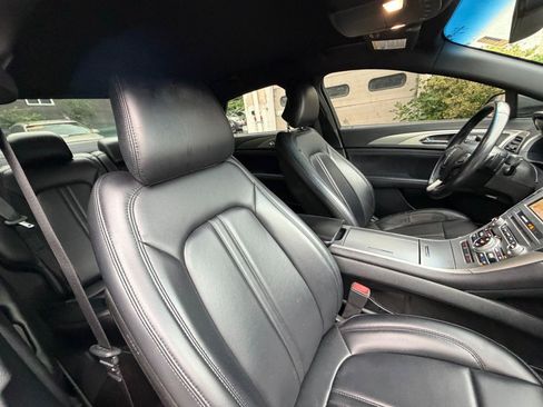 Used 2017 Lincoln MKZ Premiere FWD image 39