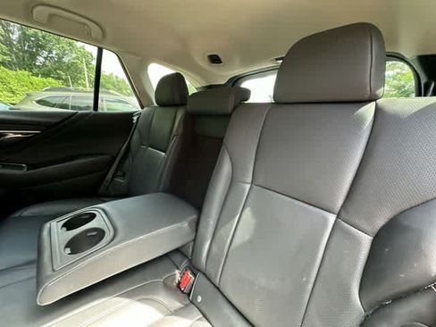 Certified 2022 Subaru Outback Limited AWD/4WD image 18