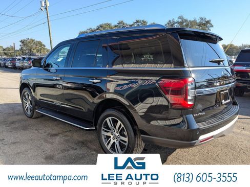 Used 2022 Ford Expedition Limited image 5
