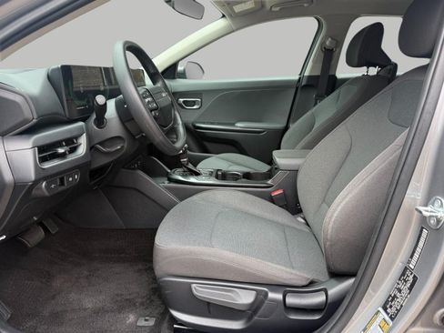 Used 2025 Kia K4 FWD image 66
