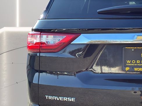 Used 2021 Chevrolet Traverse LS w/ LPO, Cargo Package image 30