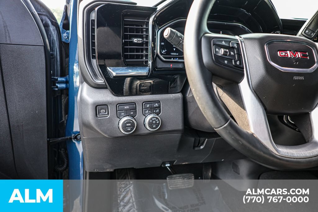 Used 2024 GMC Sierra 1500 SLT AWD/4WD image 23