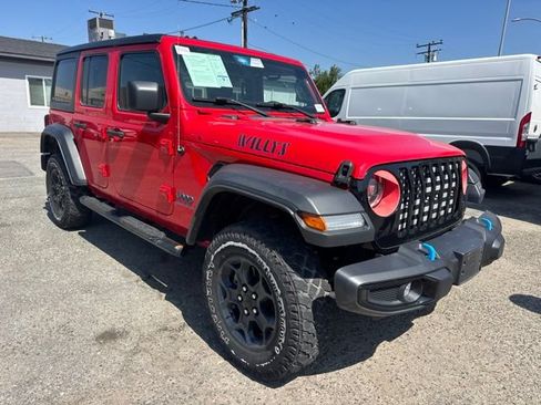 Used 2023 Jeep Wrangler Unlimited w/ Cold Weather Group AWD/4WD image 3