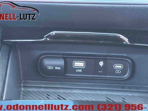 Used 2025 Kia Sportage SX Prestige image 31