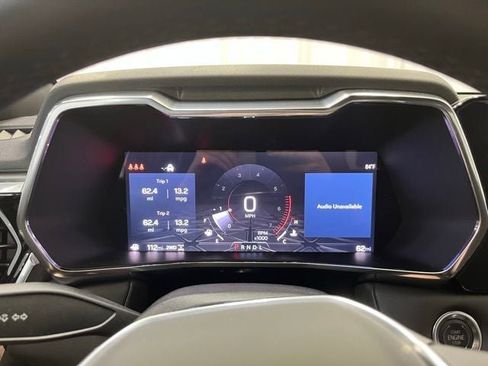 New 2025 GMC Canyon Elevation w/ Convenience Package image 8