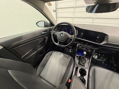 Used 2019 Volkswagen Jetta SEL FWD image 29