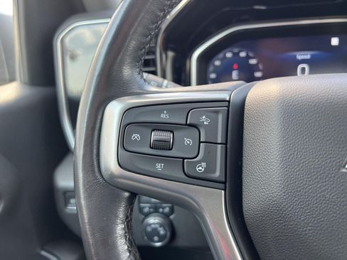 Used 2022 Chevrolet Silverado 1500 LT AWD/4WD image 24