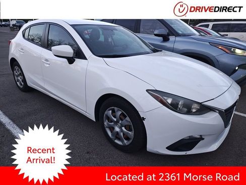 Used 2016 MAZDA MAZDA3 i Sport image 1