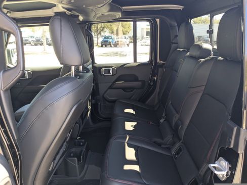 New 2026 Jeep Gladiator Rubicon image 13