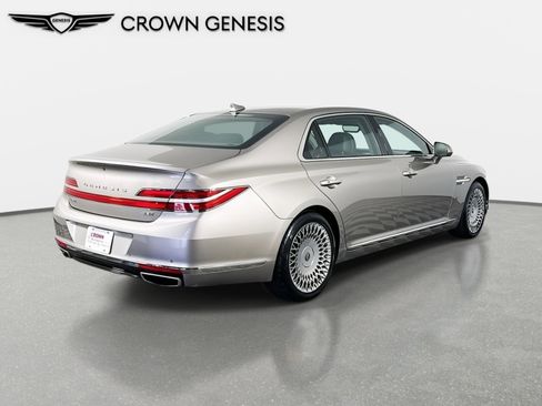 Used 2020 Genesis G90 3.3T Premium image 6