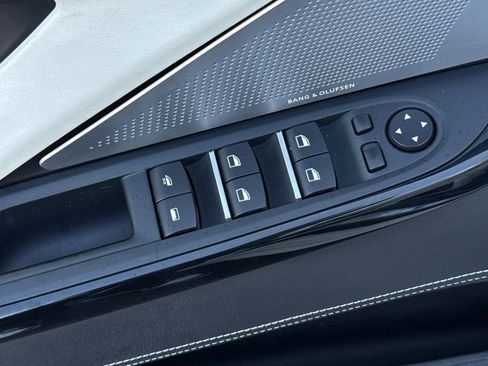 Used 2013 BMW M6 Convertible RWD image 13