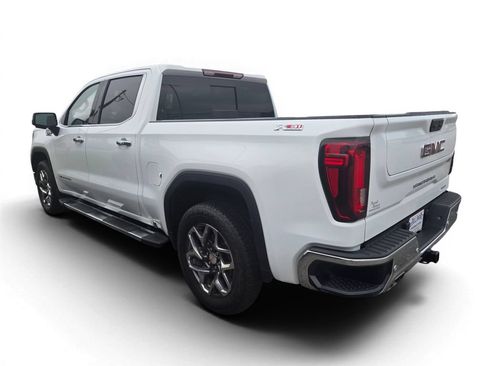 Used 2024 GMC Sierra 1500 SLT w/ SLT Premium Plus Package AWD/4WD image 3